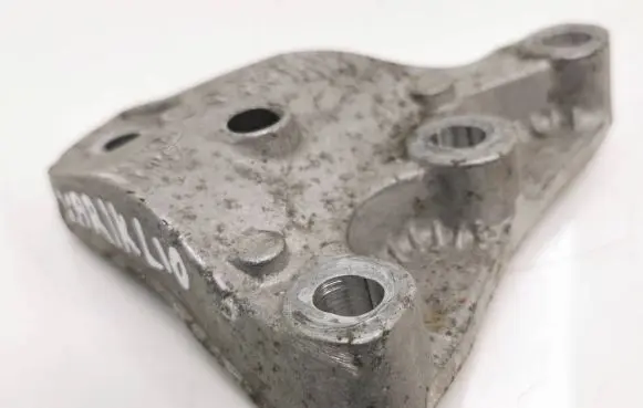 Skoda Fabia Mk3 (NJ) Engine mounting bracket 6R0199185A