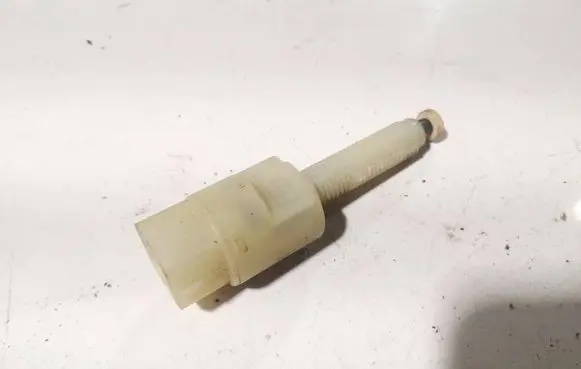 Audi A6 S6 C5 4B Brake pedal sensor switch 4A0945515A