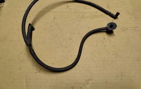 Chrysler PT Cruiser Vacuum line/pipe/hose 