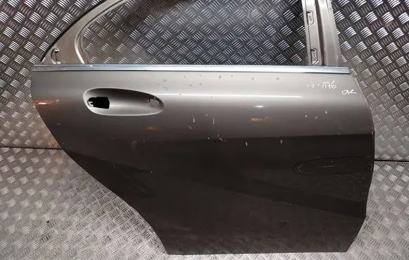 Mercedes-Benz A W176 Rear door S18031470