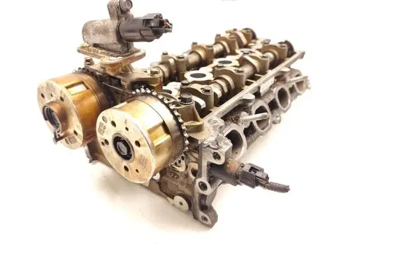 Hyundai Tucson TL Engine head 221112B750 G4FD