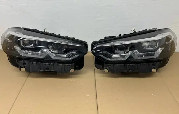 BMW X4M F98 Headlights/headlamps set 5A29201