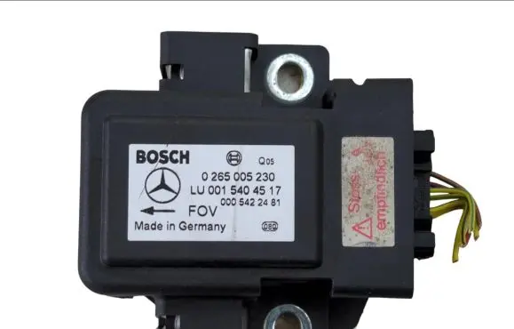 Mercedes-Benz E W210 ESP acceleration yaw rate sensor 0265005230 0015404517 0005422481