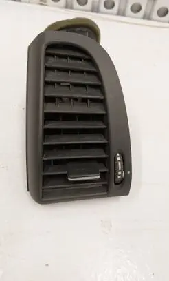 Mercedes-Benz Vito Viano W639 Dashboard side air vent grill/cover trim A6398300154