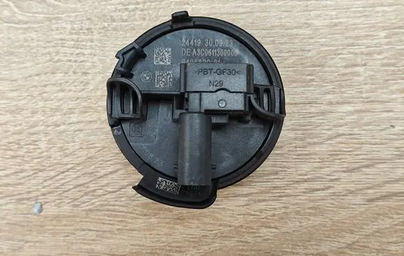 BMW X5 G05 Airbag deployment crash/impact sensor 9496820