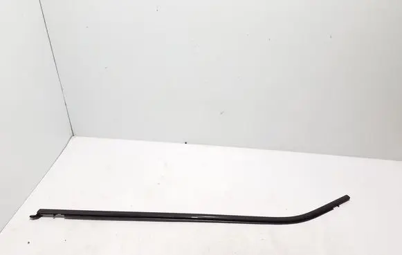 Volvo C40 Rear door trim (molding)