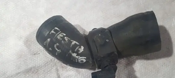Ford Fiesta Air intake hose/pipe