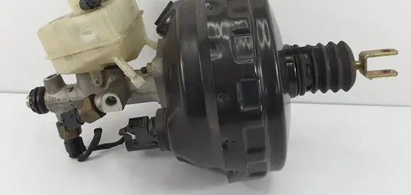 Mercedes-Benz C AMG W203 Brake booster A0054300230