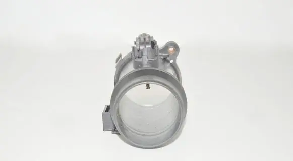 BMW 5 F10 F11 Mass air flow meter 8506359