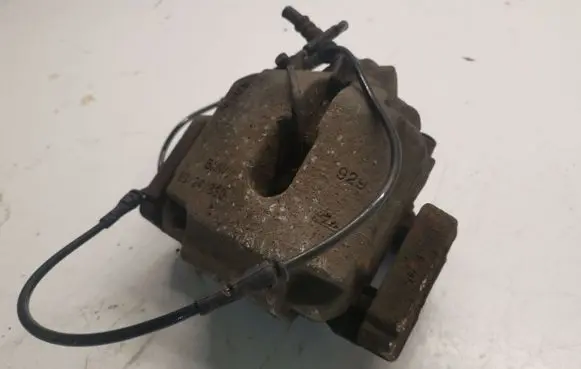BMW 5 F10 F11 Front brake caliper