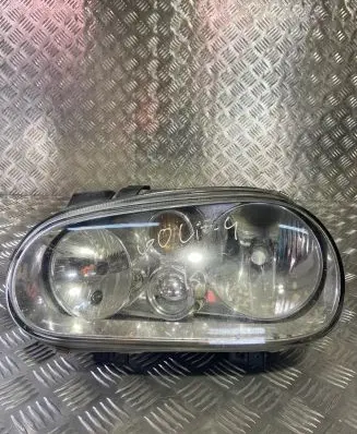Volkswagen Golf IV Headlight/headlamp