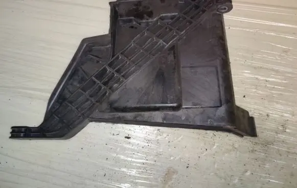 BMW 2 F45 Battery box tray cover/lid 51717351482