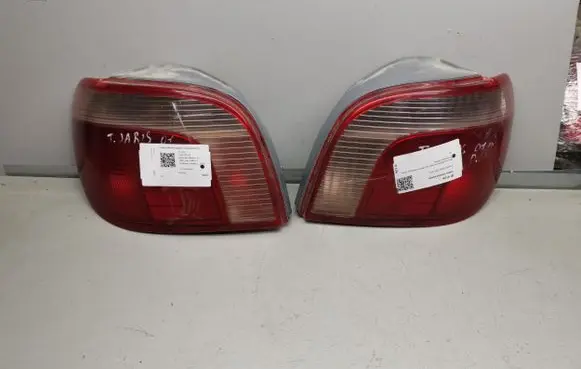Toyota Yaris Rear/tail lights set 