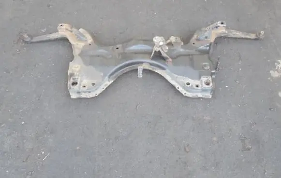 Peugeot 206 CC Front subframe 