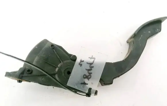 Volvo V50 Accelerator throttle pedal 4M519F836CH 4M51-9F836-CH