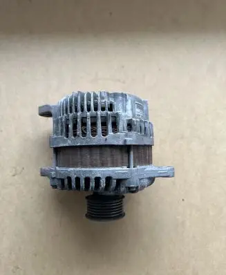 Subaru Outback (BS) Generator/alternator 23700AA930