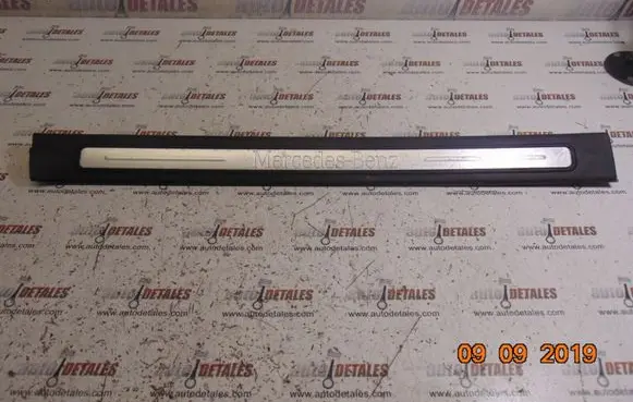 Mercedes-Benz B W245 Front sill trim cover A1696800074