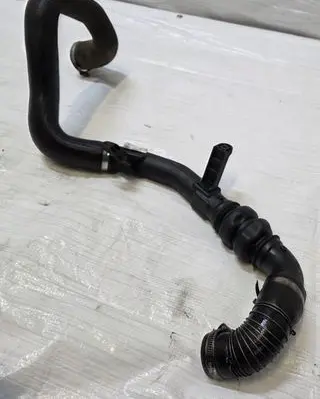 Ford Focus Intercooler hose/pipe FV41-6C646-DC