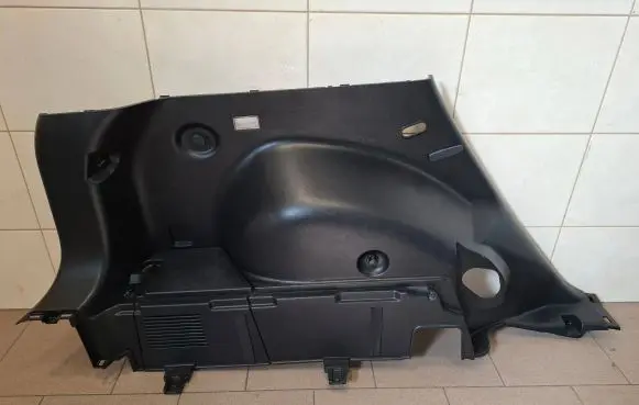 KIA Sportage Tailgate/trunk side cover trim 857303U000
