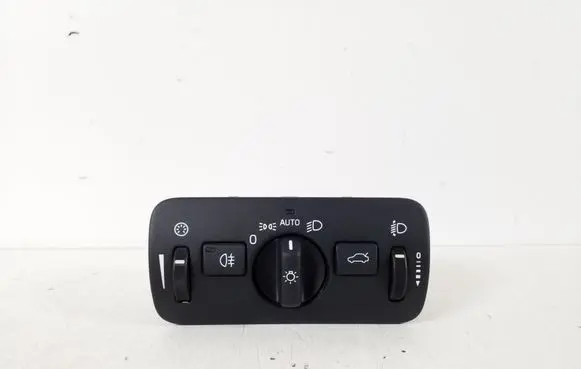 Volvo V40 Light switch 30739425