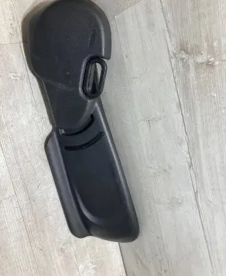 Mini One - Cooper F56 F55 Front door seat control surround trim 7394700