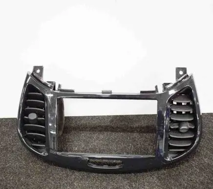 Nissan Juke I F15 Dashboard air vent grill cover trim 