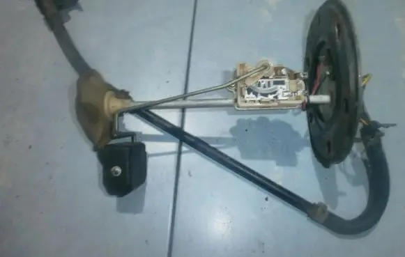 Fuel level sensor