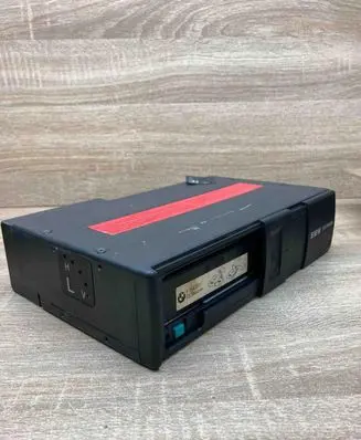 BMW 5 E39 CD/DVD changer 8361584 8364931 WITHPLUG