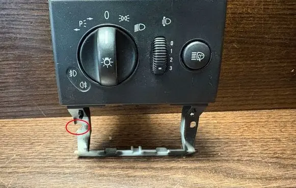 Mercedes-Benz Sprinter W907 W910 Light switch 9065450504 A9065450504