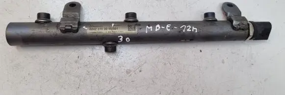 Mercedes-Benz E W212 Fuel main line pipe A6420703095