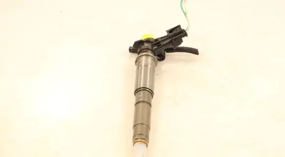 Renault Laguna III Fuel injector 0986435350