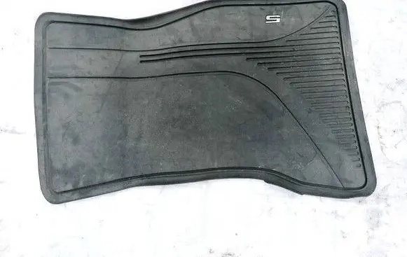 BMW 5 G30 G31 G38 Front floor carpet liner 2414218