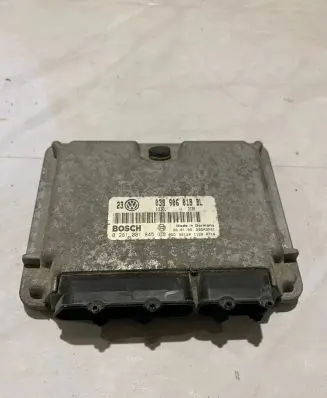 Volkswagen Golf IV Engine control unit/module 038906018BL 28SA3791 0281001845