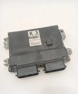 Suzuki Swift I Engine control unit/module 3392062J32 062J3 MB1123000933