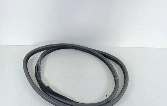 Jaguar XF X250 Front door rubber seal 8X23F20708