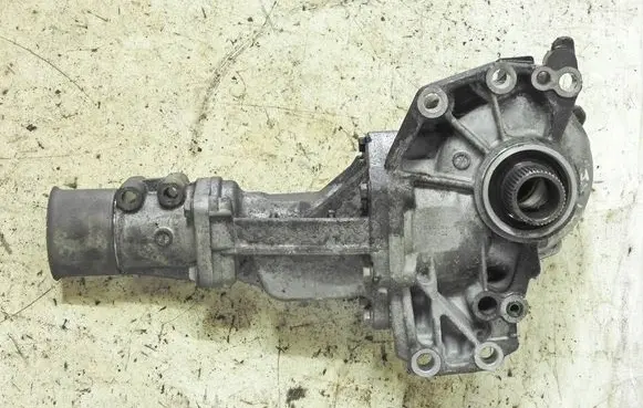 Mitsubishi ASX Rear gearbox reducer/haldex oil pump 