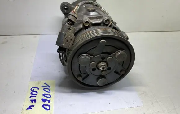 Volkswagen Golf IV Air conditioning (A/C) compressor (pump) 1JO820803
