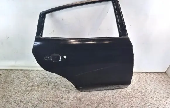 Subaru XV II Rear door