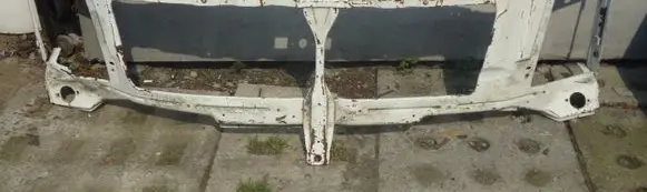Volkswagen II LT Radiator support slam panel