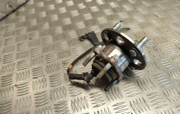 KIA Rio Rear wheel hub