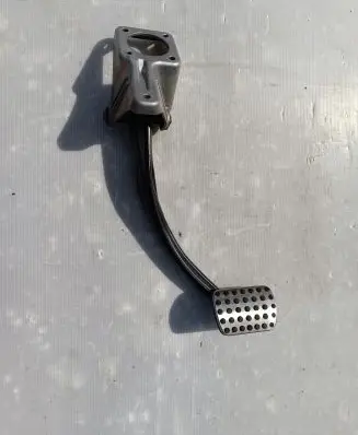 Mercedes-Benz R W251 Brake pedal