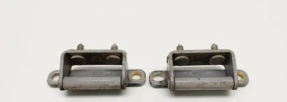 KIA Carnival Tailgate/trunk/boot hinge