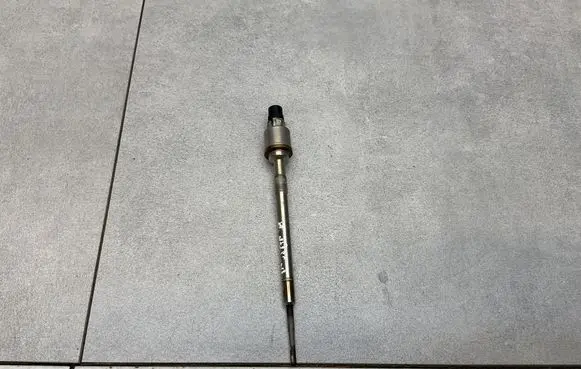 Opel Insignia A Glow plug 55590467