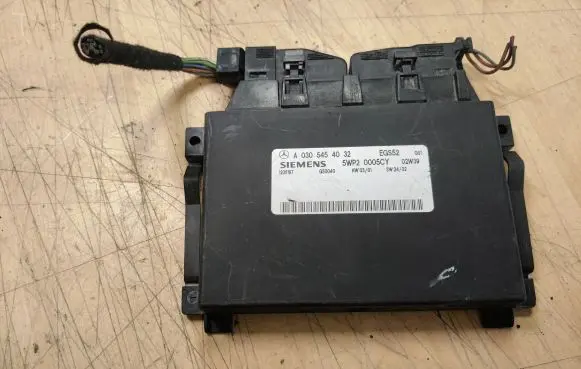 Mercedes-Benz E W211 Gearbox control unit/module A0305454032