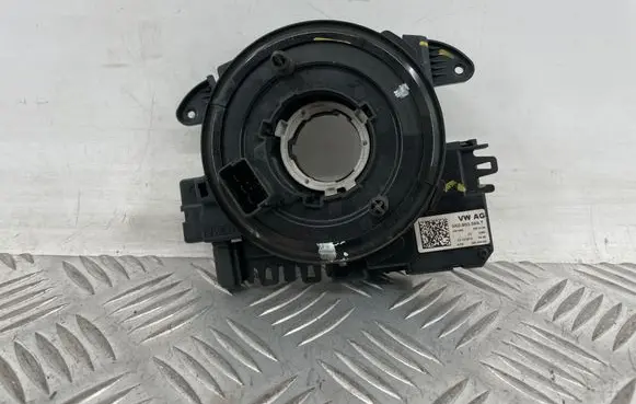 Volkswagen Tiguan Airbag slip ring squib (SRS ring) 5K0953569T 21122010 280304DE