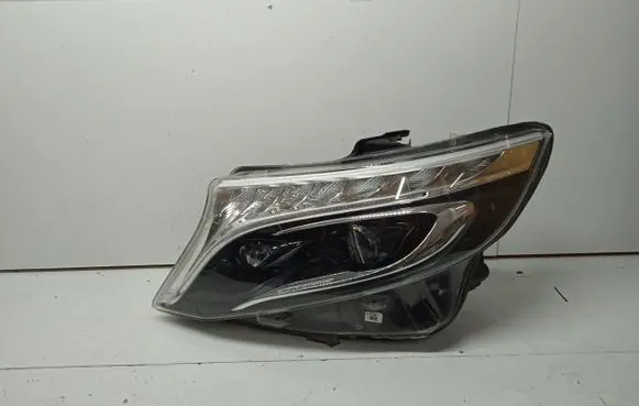 Mercedes-Benz V Class W447 Headlight/headlamp A4479061401
