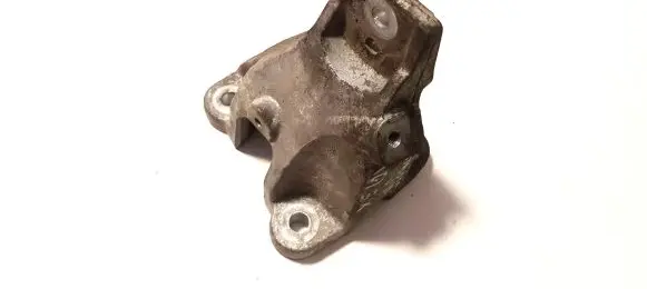 Jaguar XE Engine mounting bracket GX736061FB