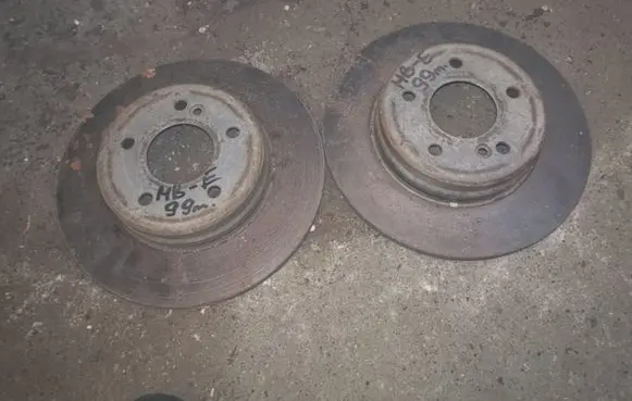 Mercedes-Benz E W210 Rear brake disc