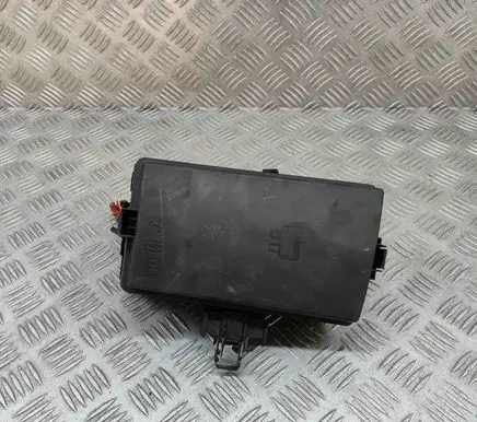 Skoda Superb B8 (3V) Fuse module 5Q0907361D 5Q0937125B