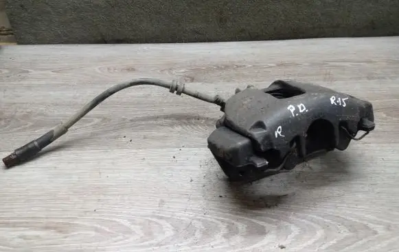 Volvo V70 Front brake caliper